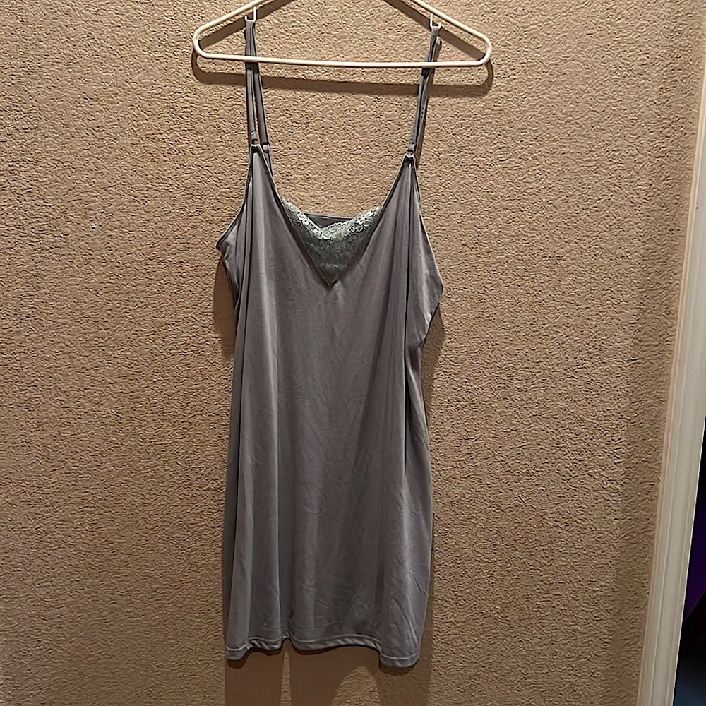 Slip or night gown gray with light green lace